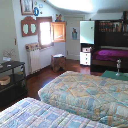 Casa Del Sole ゲストハウス カステルブオーノ